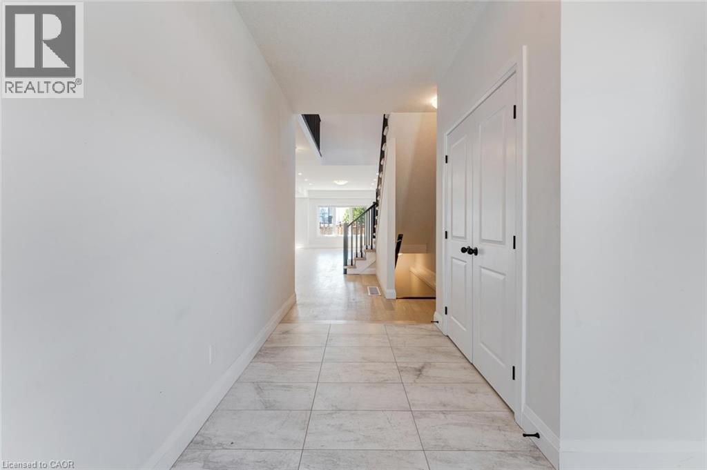 629 DOONWOODS Crescent