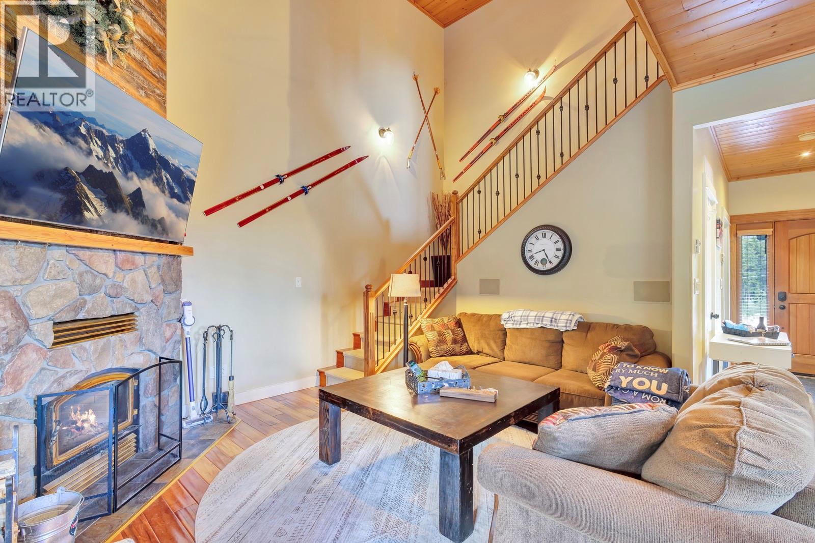 1211 APEX MOUNTAIN Road Unit# 1