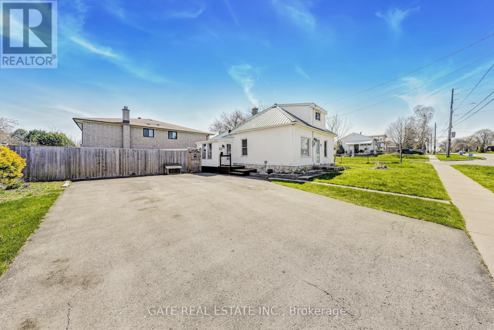 363 ANNAPOLIS AVENUE