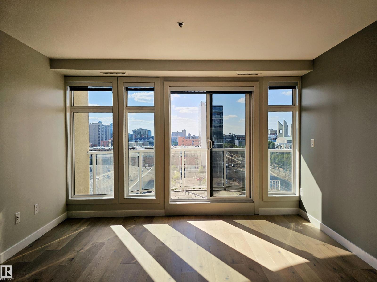 #701 10388 105 ST NW