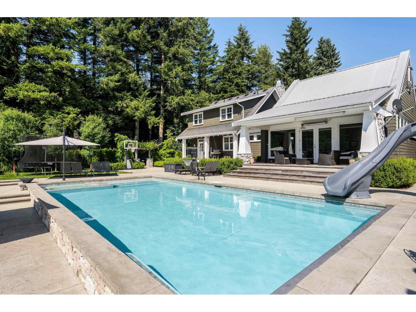 231 COLUMBIA VALLEY ROAD|Columbia Valley