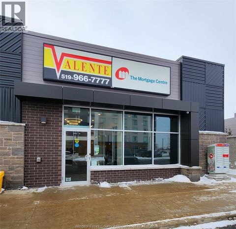 18 AMY CROFT DRIVE Unit# 1 Lakeshore ON N9K0A1