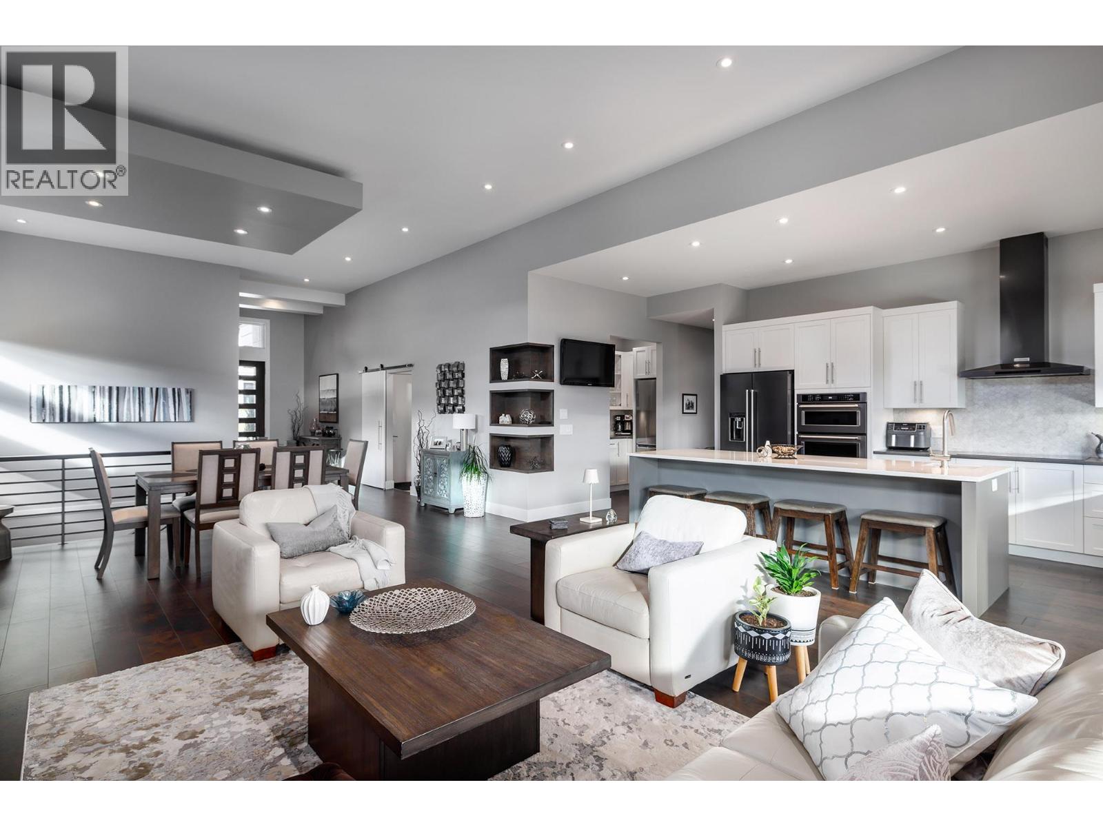 2501 Tallus Heights Drive