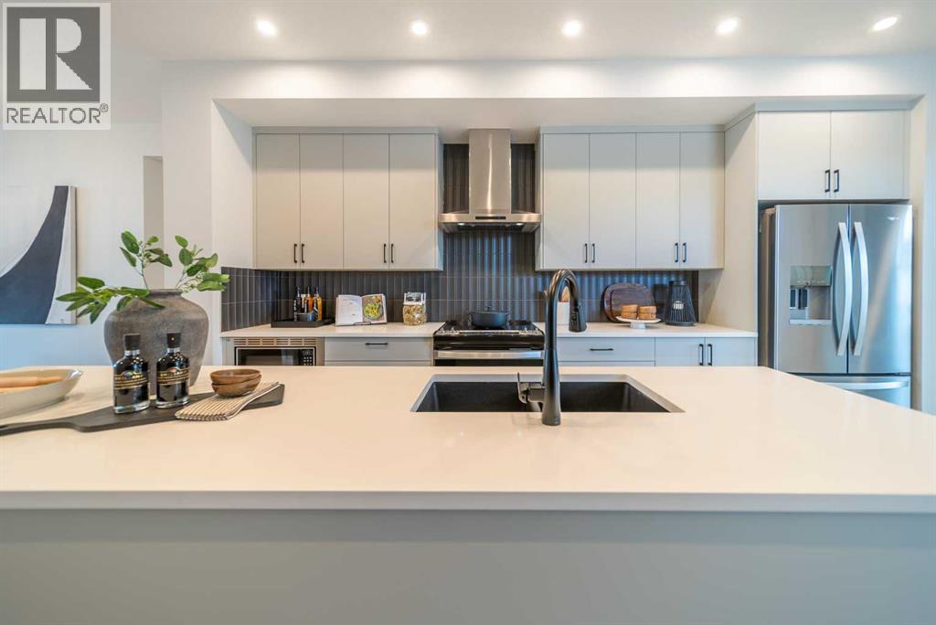 42 Creekview Avenue SW