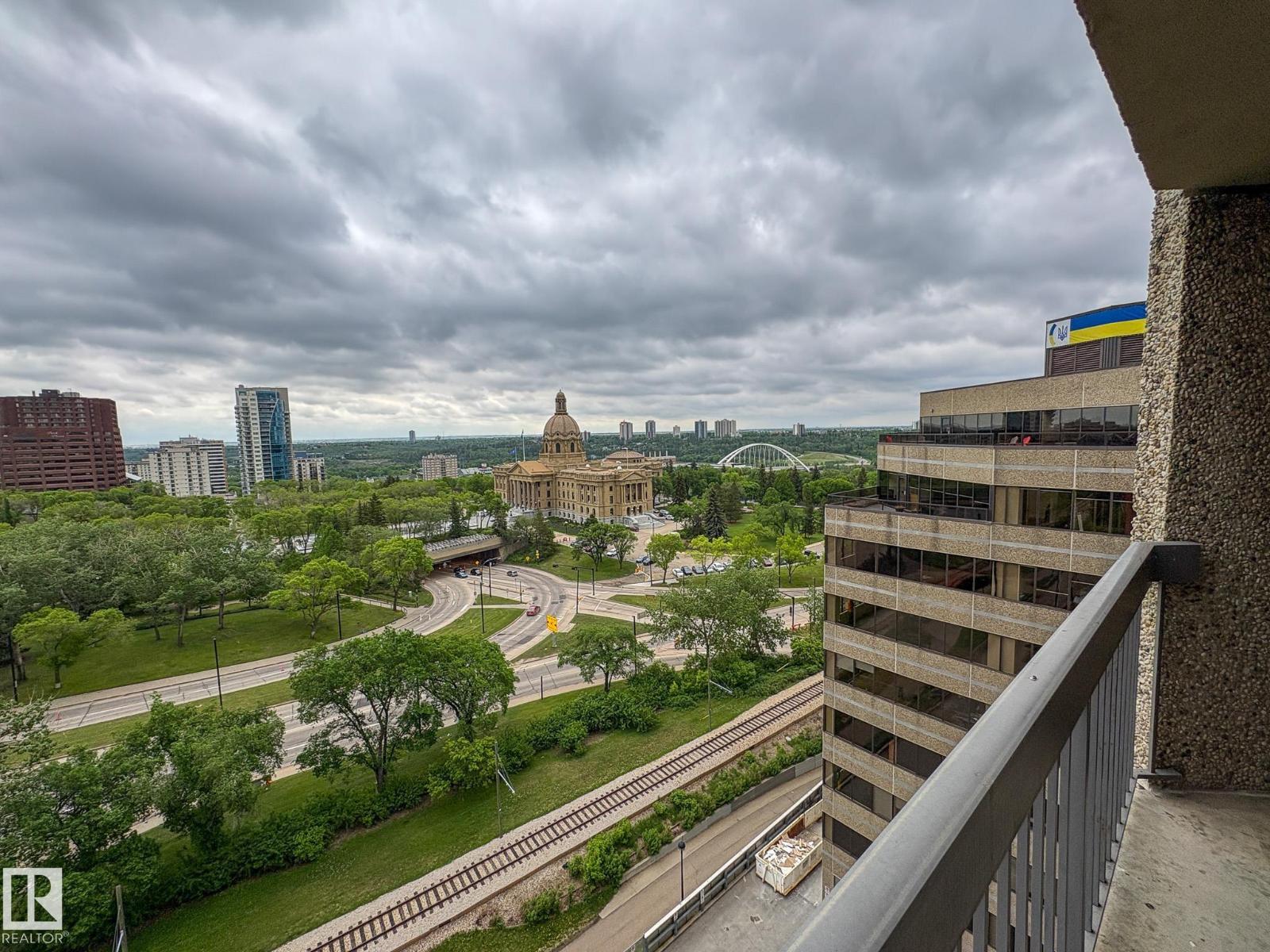 #1202 9715 110 ST NW