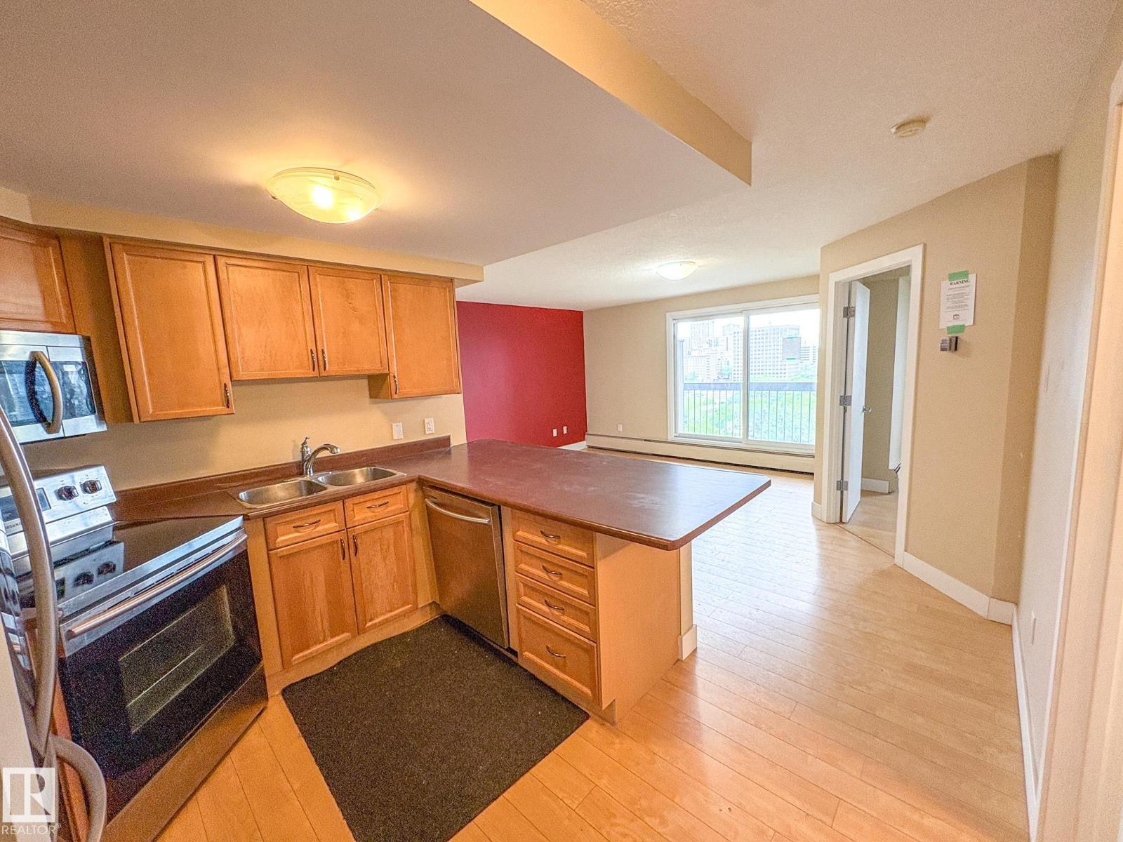 #1202 9715 110 ST NW