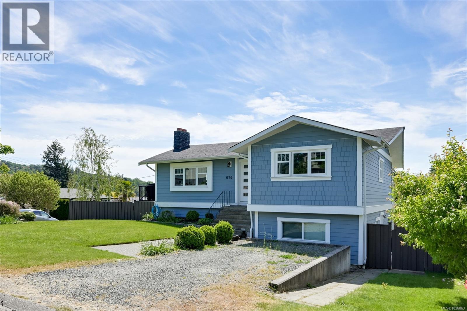 670 Polyanthus Cres
