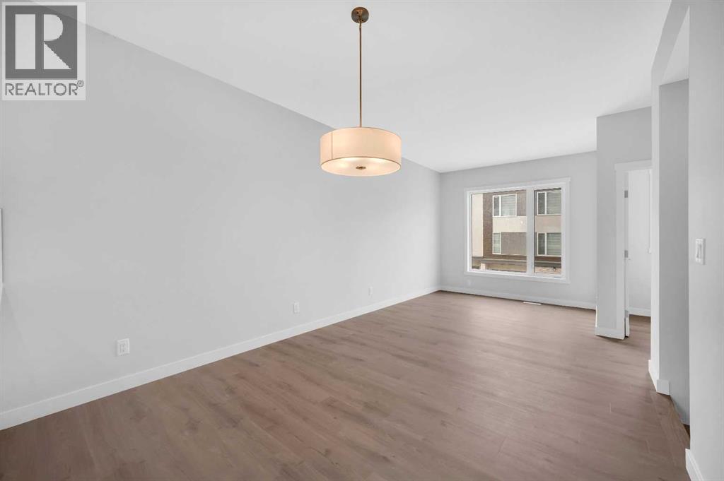 305 Shawnee Square SW