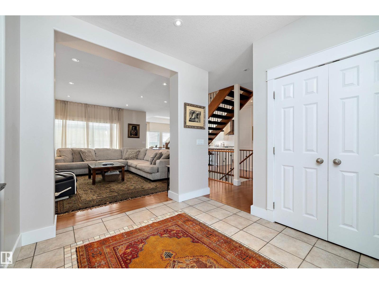 1644 HECTOR RD NW