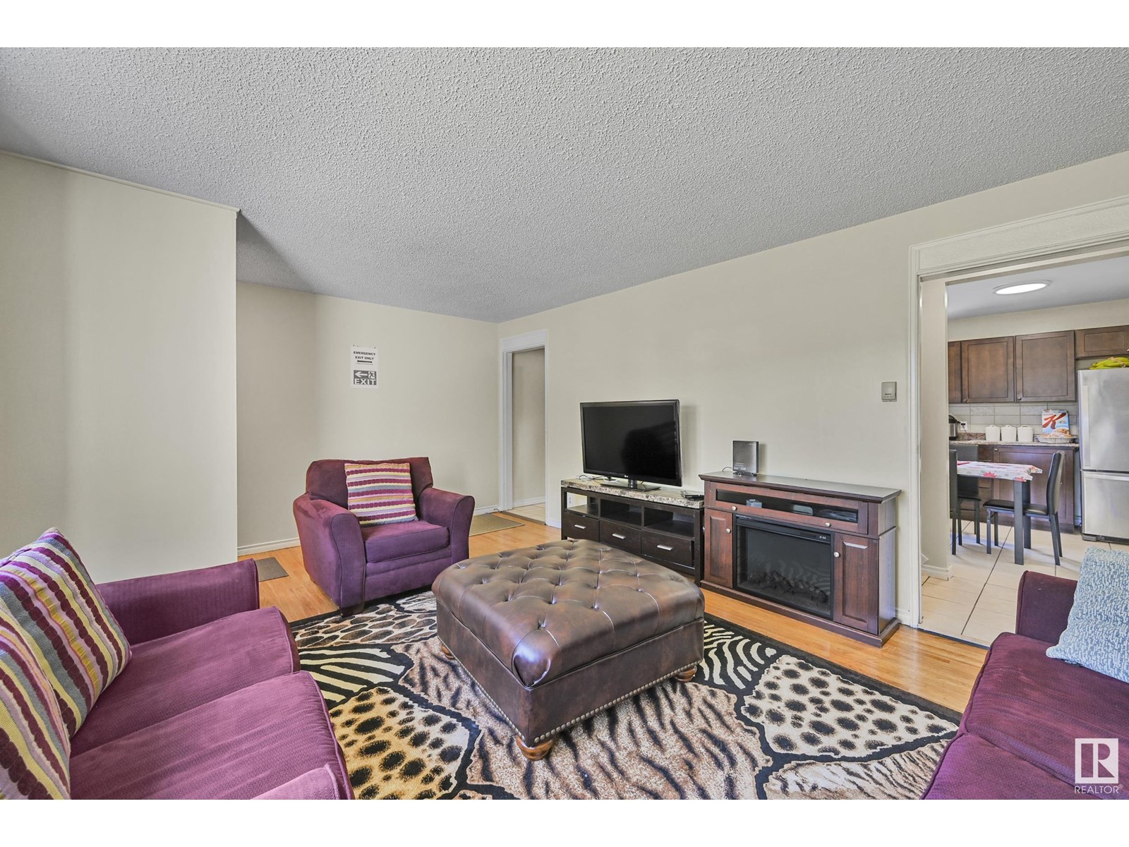 13212 83 ST NW