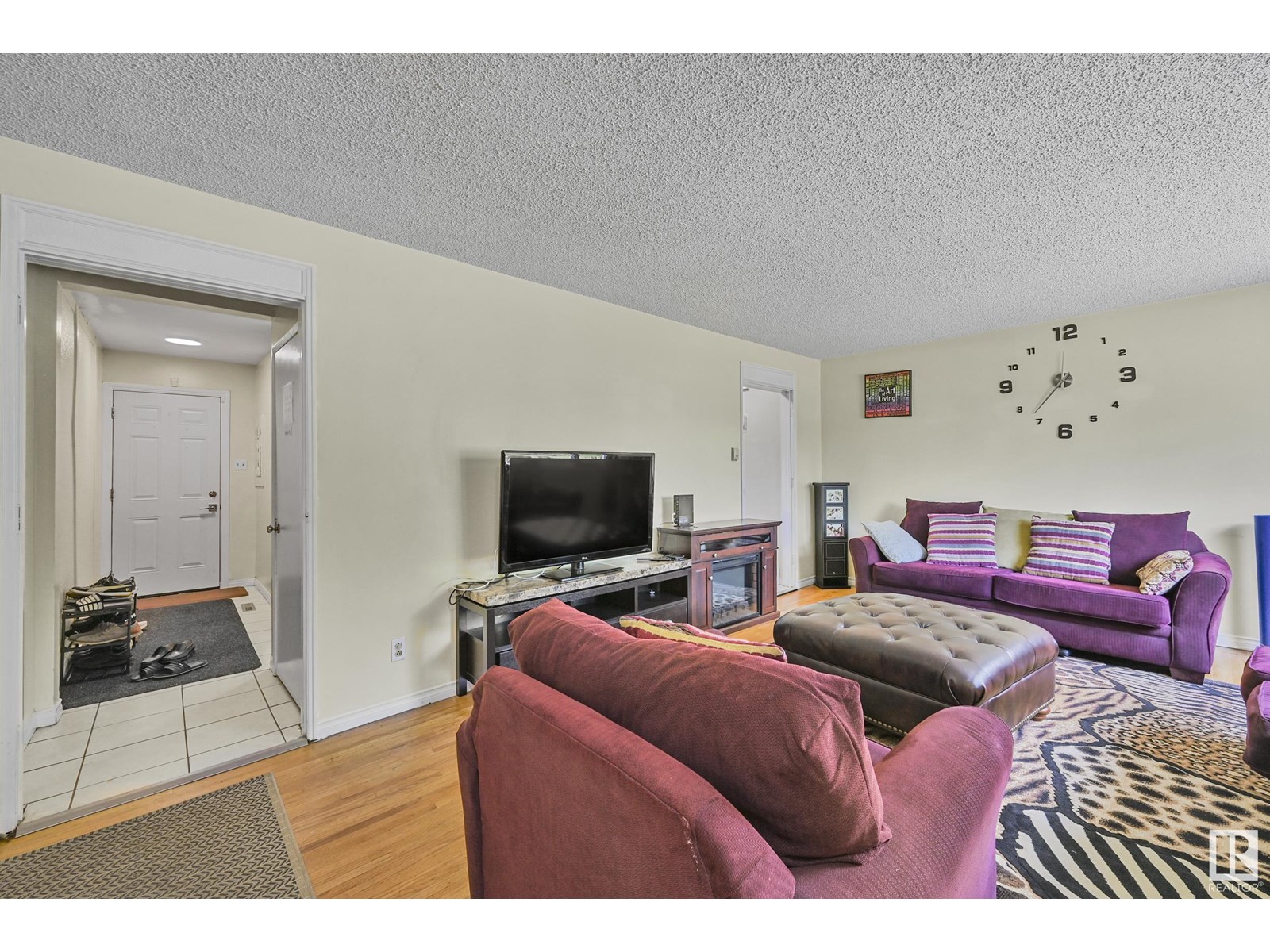 13212 83 ST NW