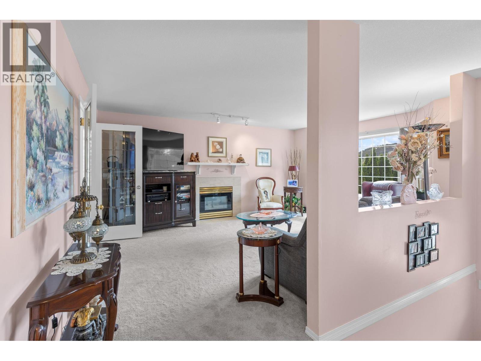 280 Cosens Court