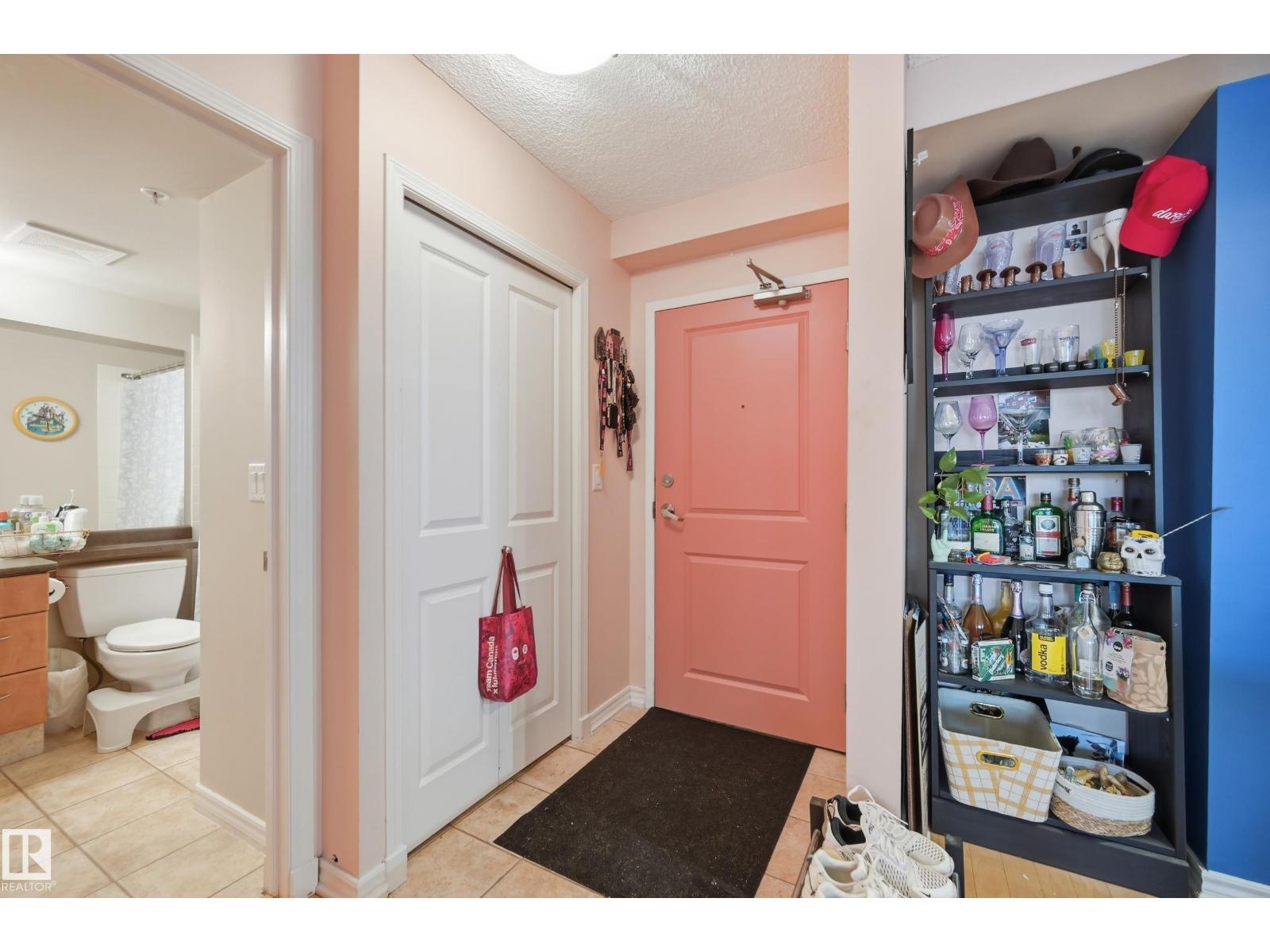 #402 10303 105 ST NW