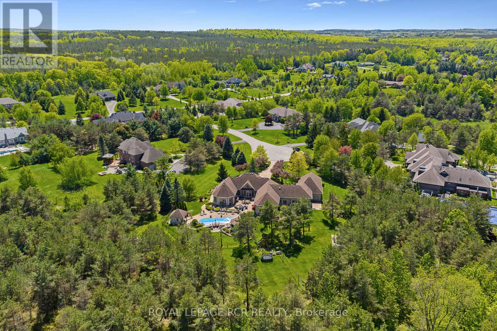 7 SUGARBUSH LANE