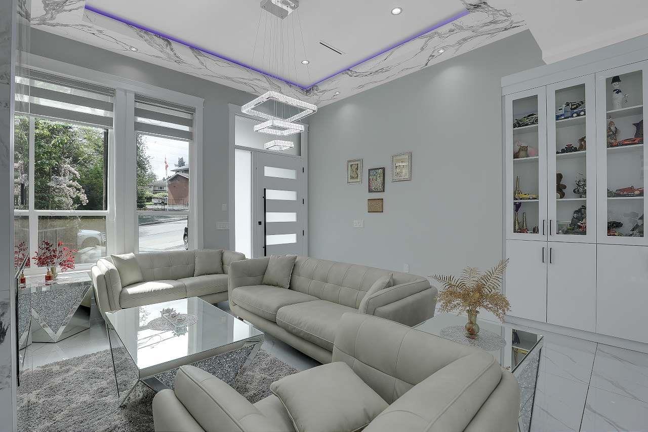 14271 GROSVENOR ROAD