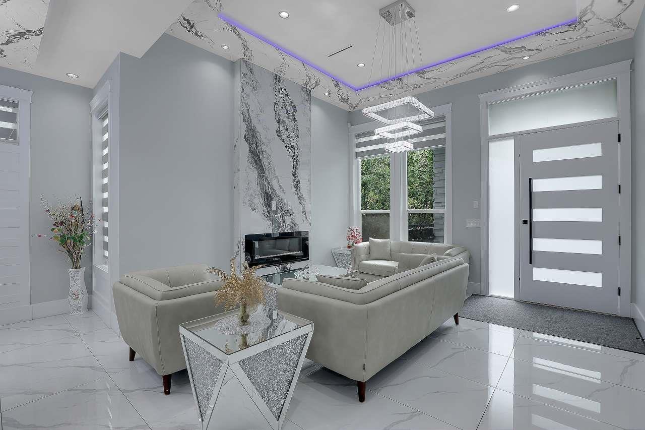 14271 GROSVENOR ROAD