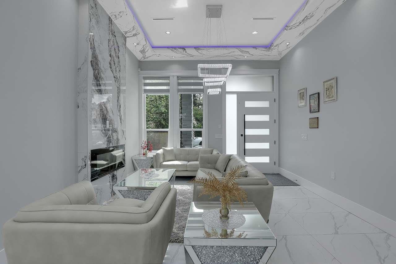 14271 GROSVENOR ROAD