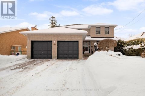 944 GREENBRIAR AVENUE Ottawa ON K2C3V7