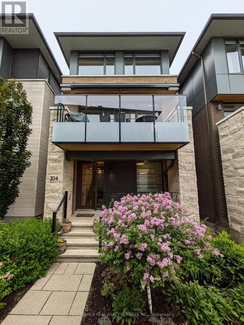 304 SANCTUARY PRIVATE Ottawa ON K1S5W1