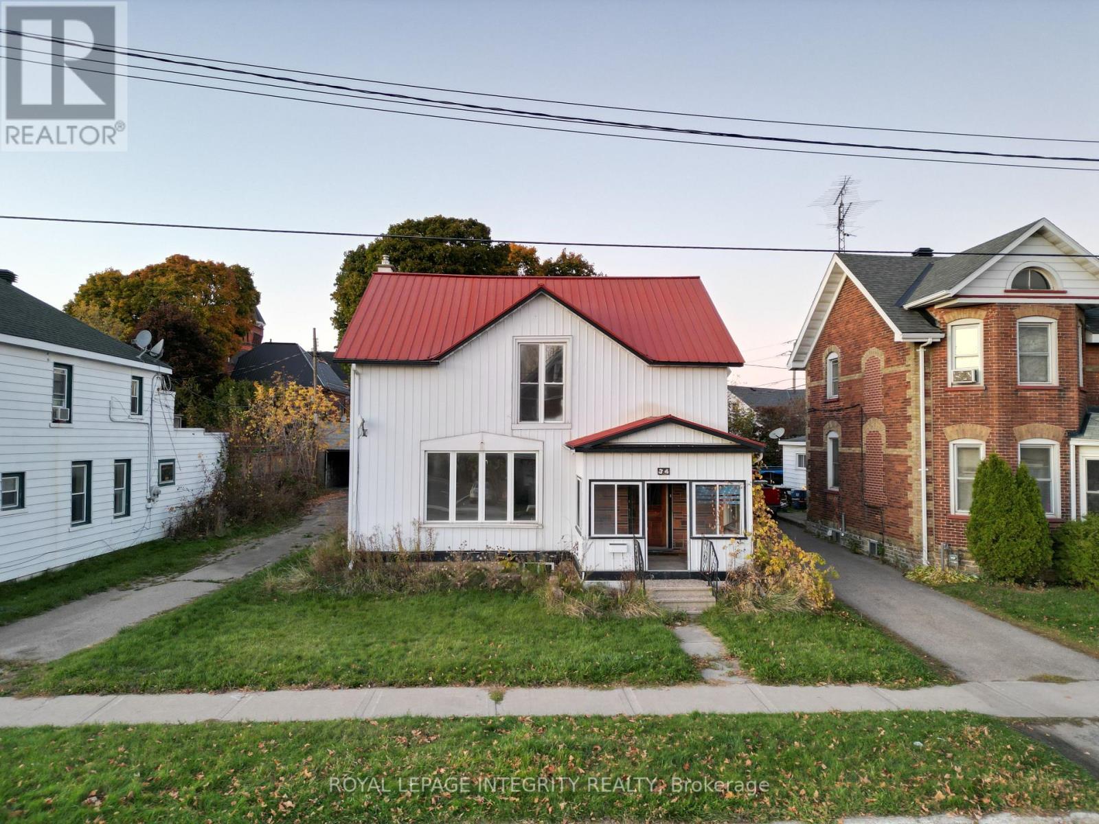 34 WILLIAM STREET E