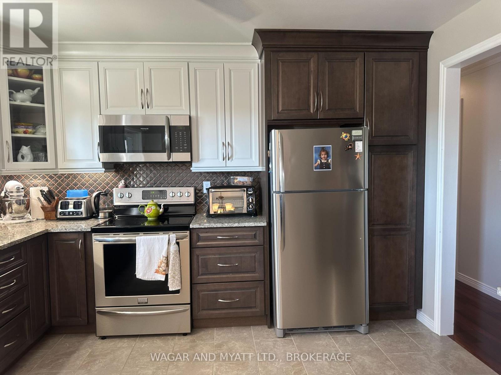 120 PINECREST ROAD S