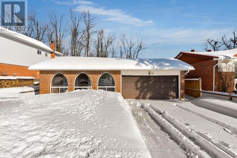 31 SPRINGDALE DRIVE Barrie (Cundles East) ON L4M5A8