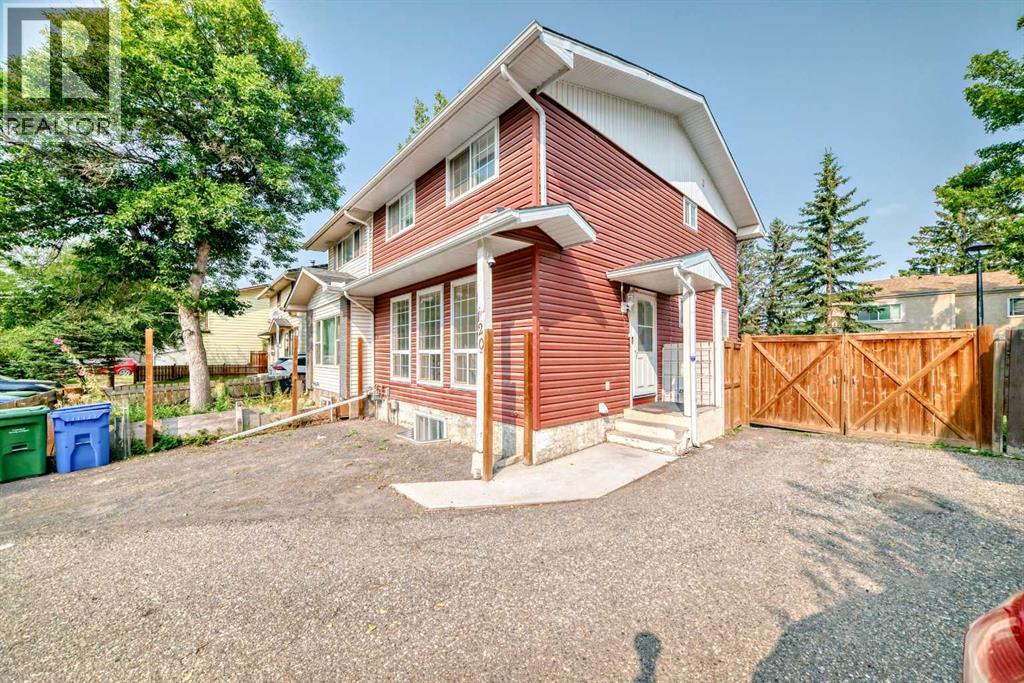 120 Pineset Place NE