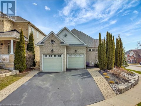 330 PINE VALLEY Drive Kitchener ON N2P2V5