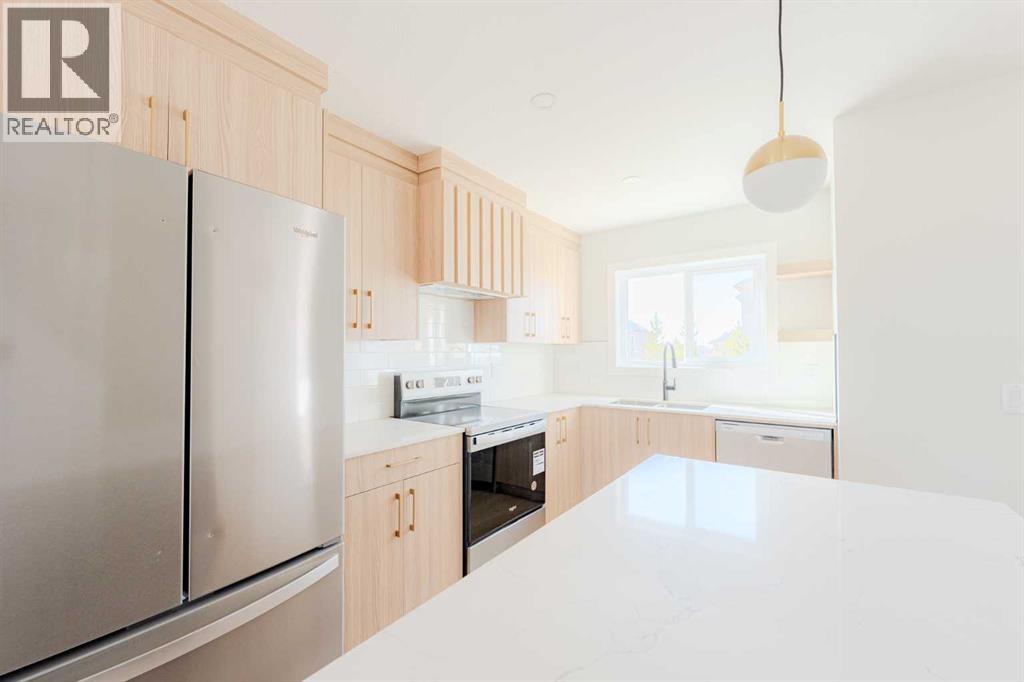 702, 700 clover Road