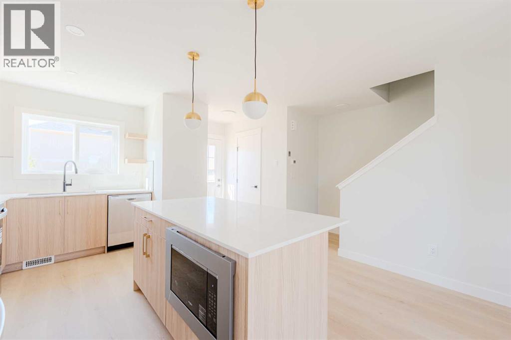 702, 700 clover Road