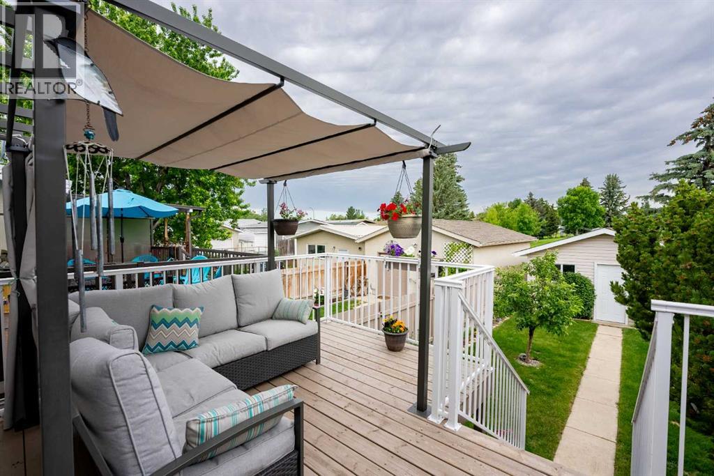 23 Selkirk Road W