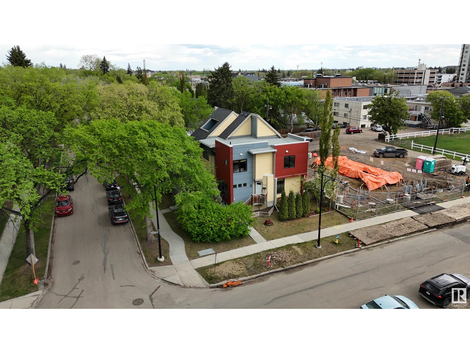12430 105 AV NW