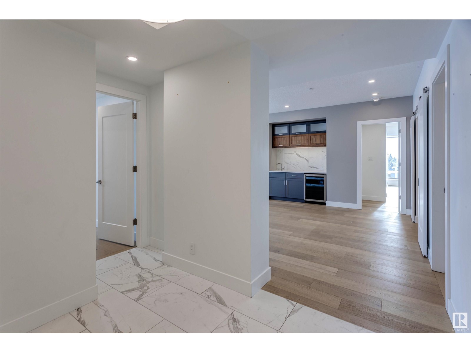 #405 14105 WEST BLOCK DR NW