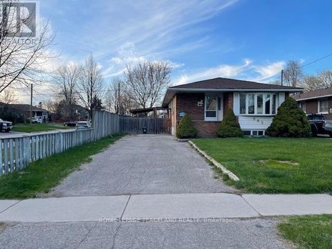 602 GIBB STREET Oshawa (Vanier) ON L1J1Z5