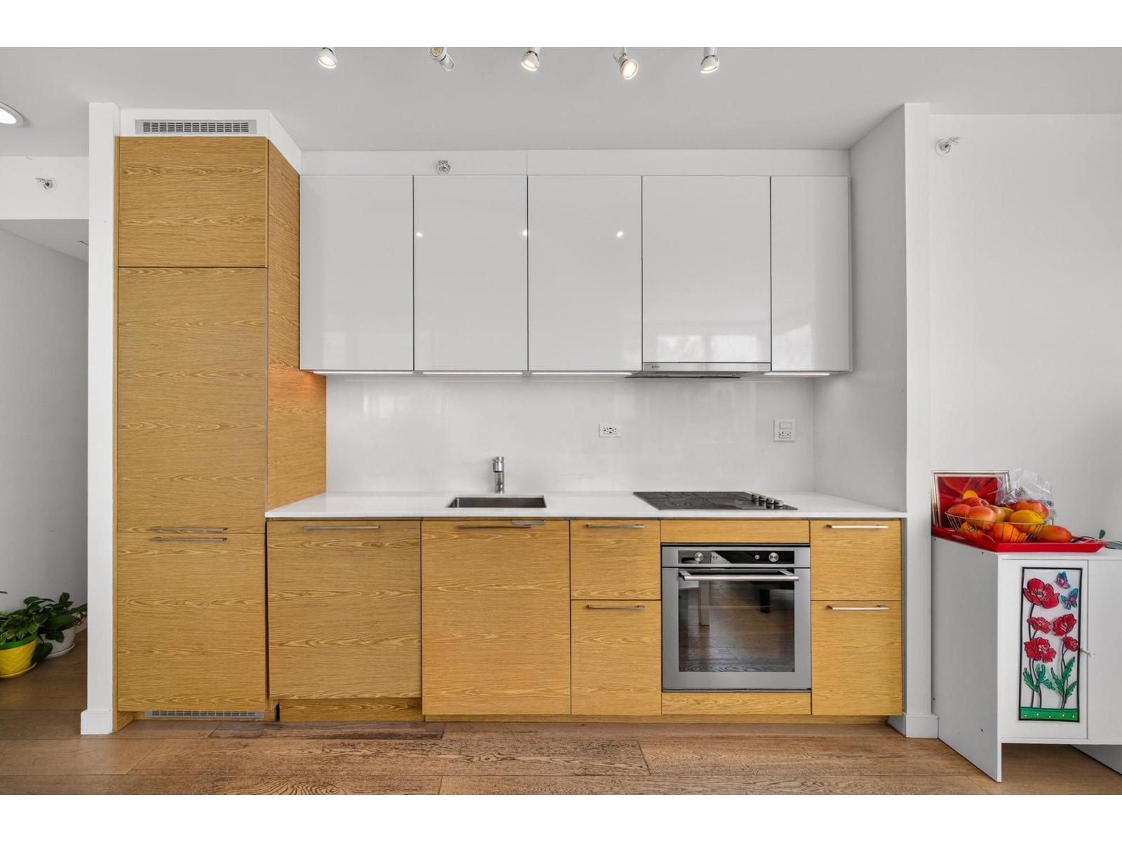 511 13438 CENTRAL AVENUE