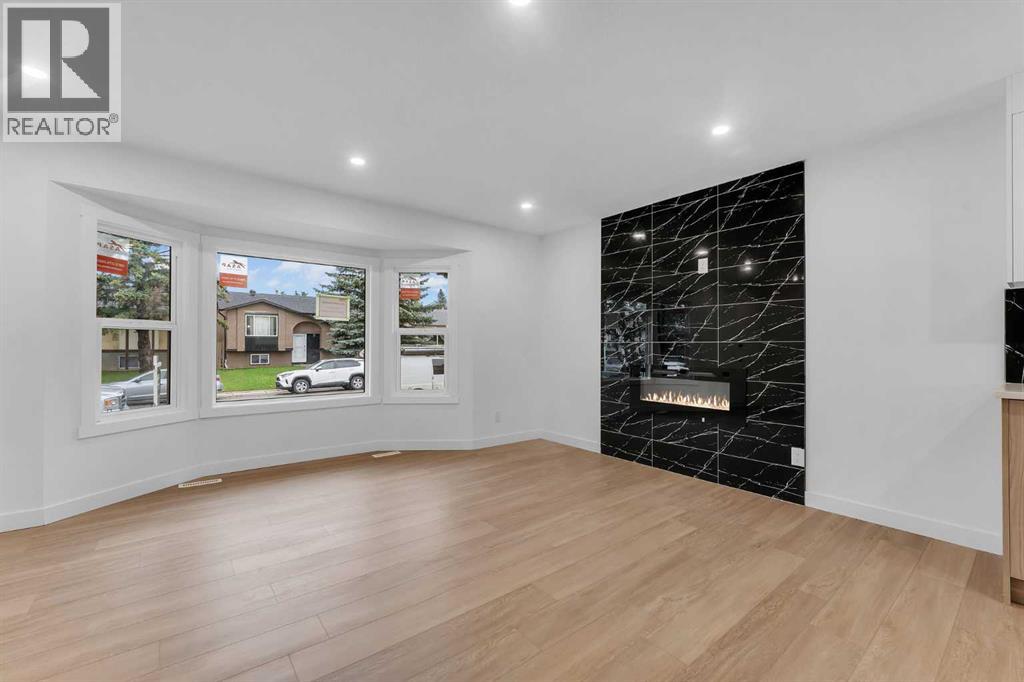247 Rundlecairn Road NE