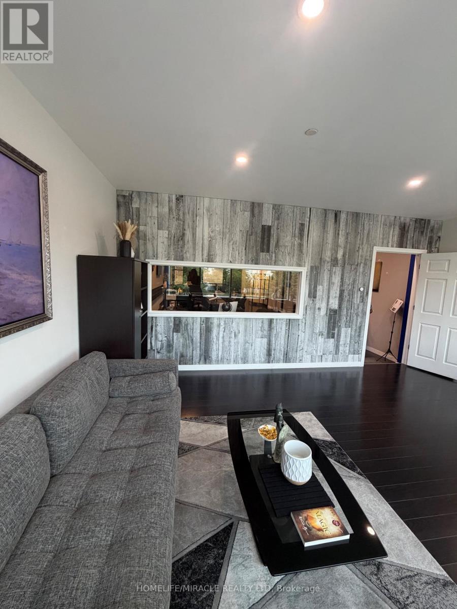 8 ZENWAY BOULEVARD