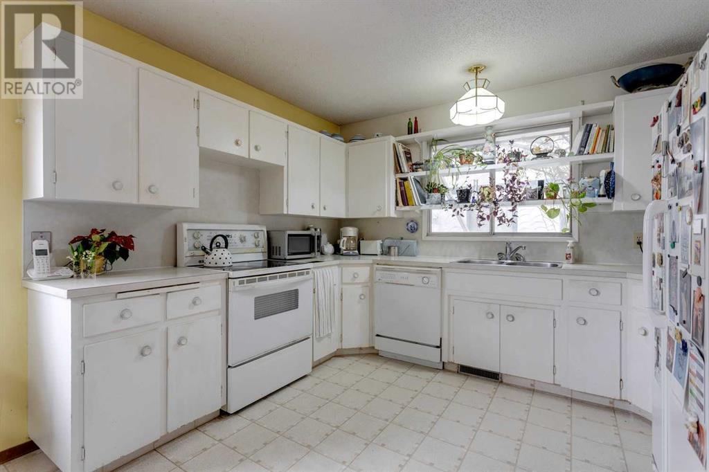 139 Silver Brook Road NW