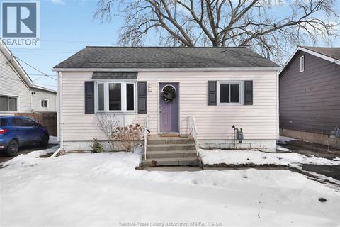 Property photo of 1868 tourangeau road, windsor, ON n8w4n1