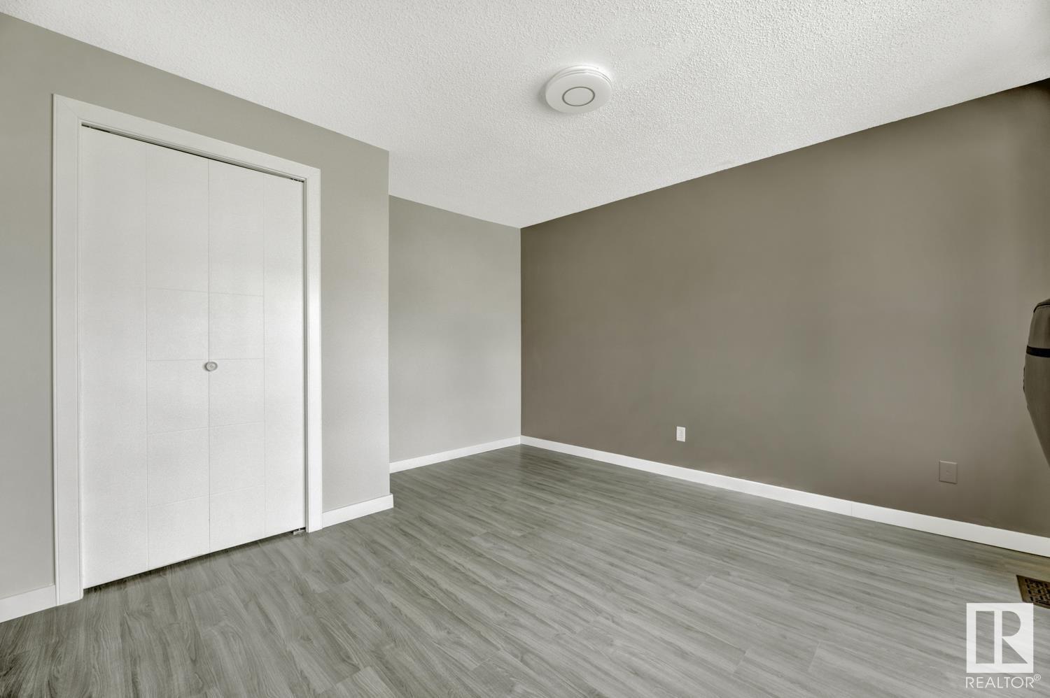 17935 99 AV NW