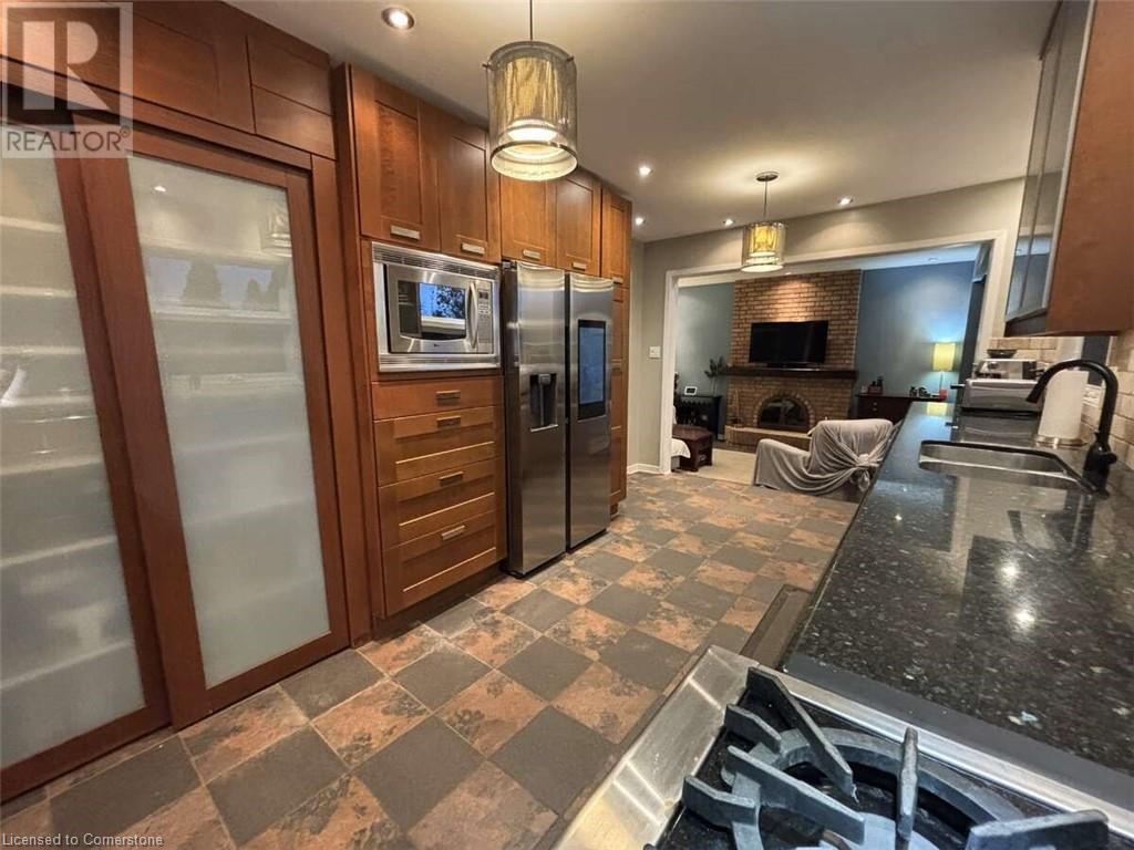 6942 BARRISDALE Drive