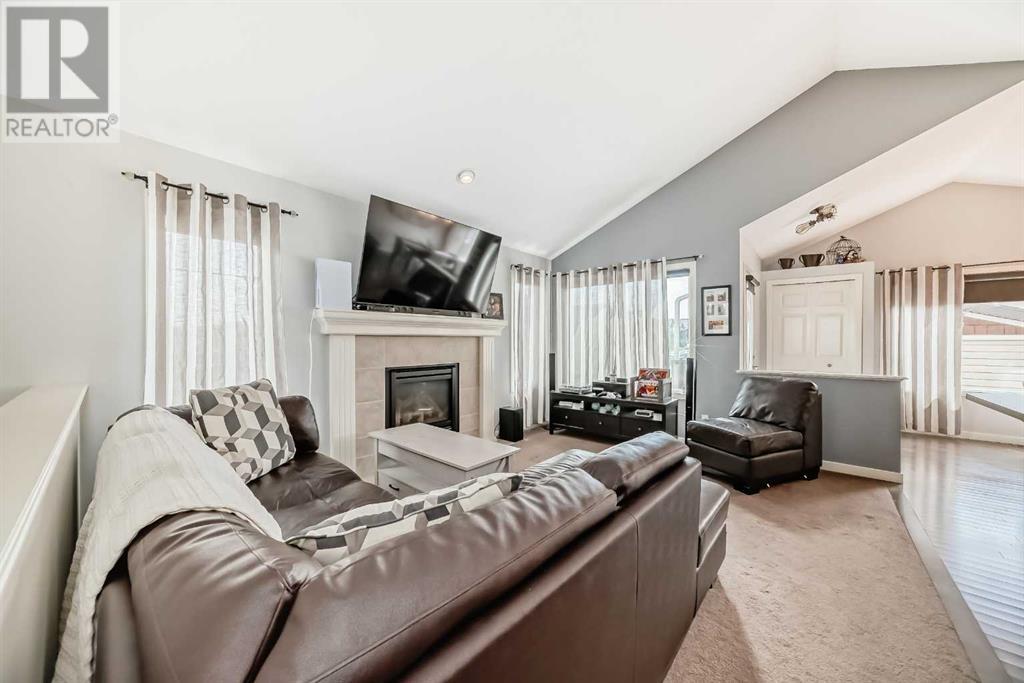 273 Skyview Ranch Way NE