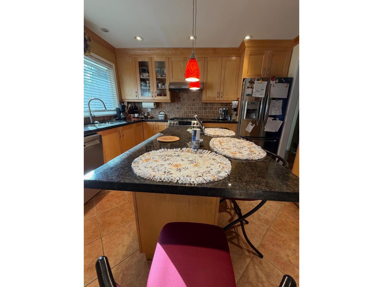 8936 QUEEN MARY BOULEVARD