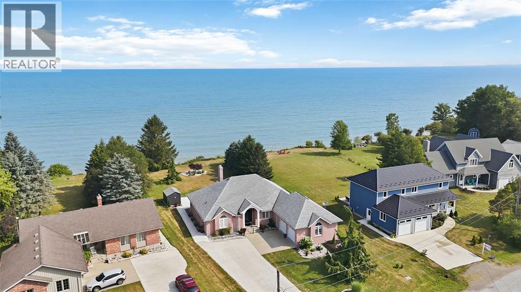 4352 LAMBTON LANE