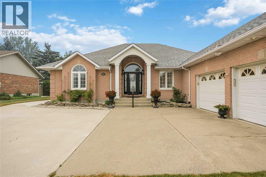 4352 LAMBTON LANE