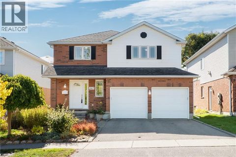 167 BRIDGEWATER Crescent Waterloo ON N2T2M1