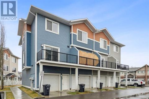 48 Stonehouse Crescent NW High River AB T1V1G1