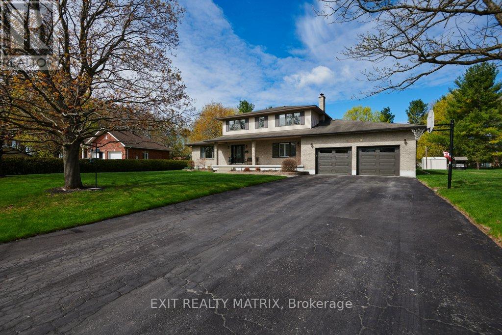 Photo 1 of 50 — 1340 CUTHBERT WAY, Ottawa, ON K4P1A4