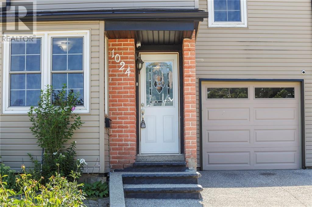 1024 ZANTE Crescent