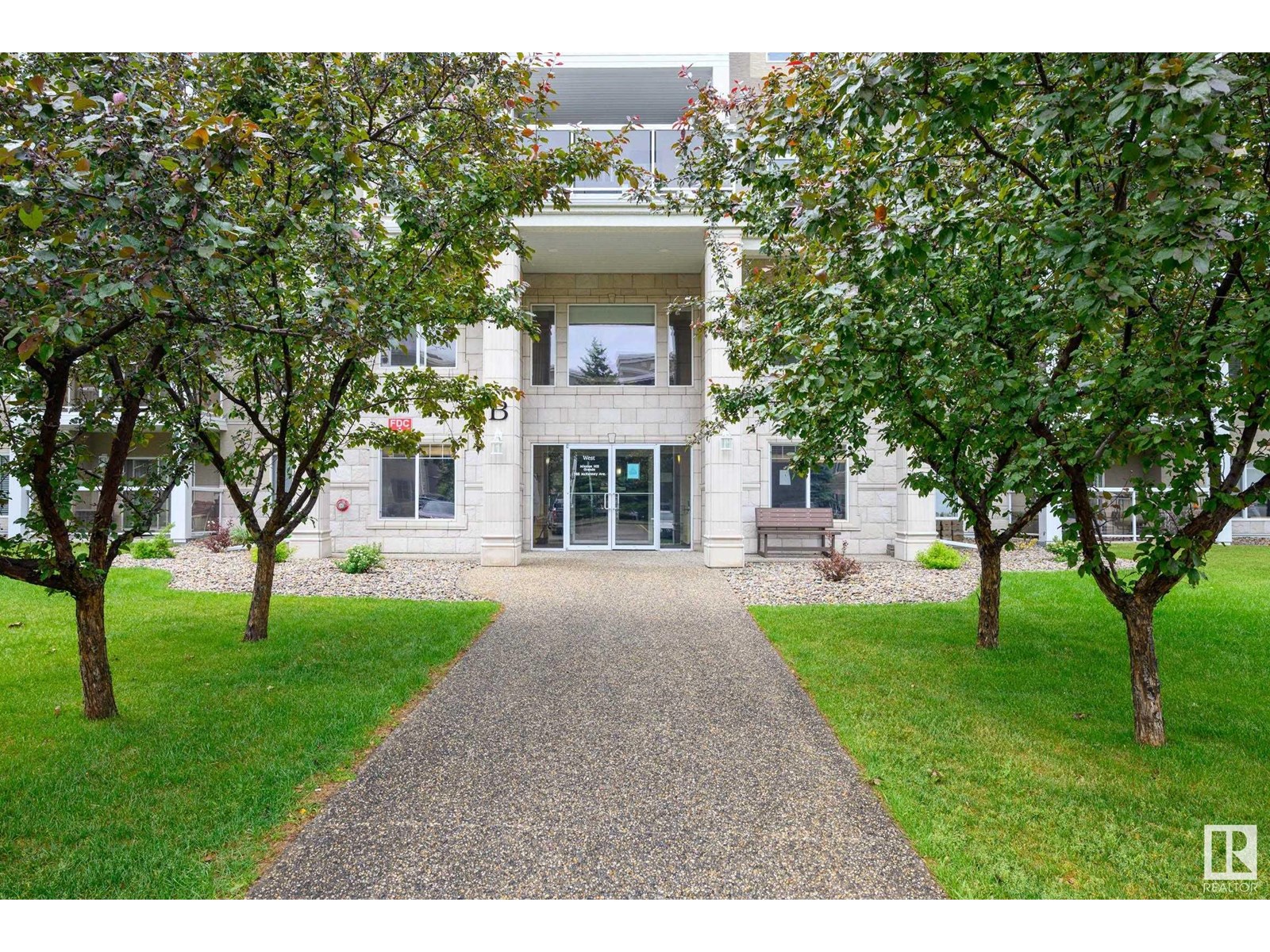 #435 78B McKenney AV